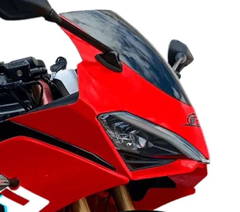 GBR 200: carenado frontal y faro LED